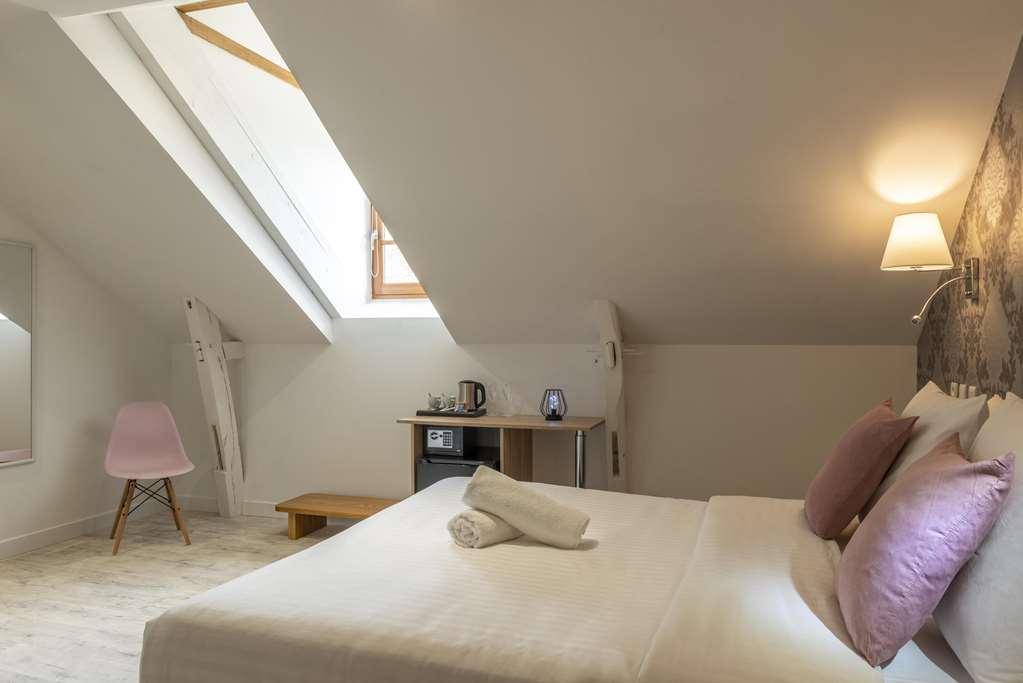 Le Manoir De Pierre Levee, The Originals Collection Hotel Tournon-Saint-Martin Room photo